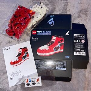 Nike/ Air Jordan red/white/ black building set mini block air super sneakers